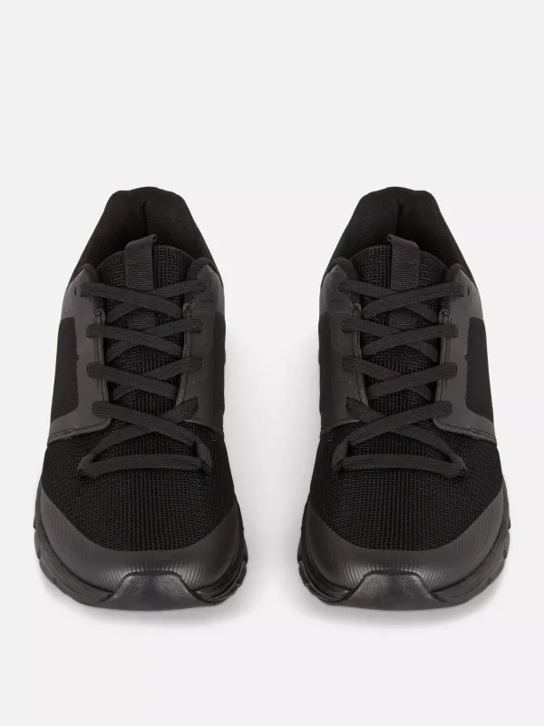 Classic Light And Soft Lace-Up Sports Shoes