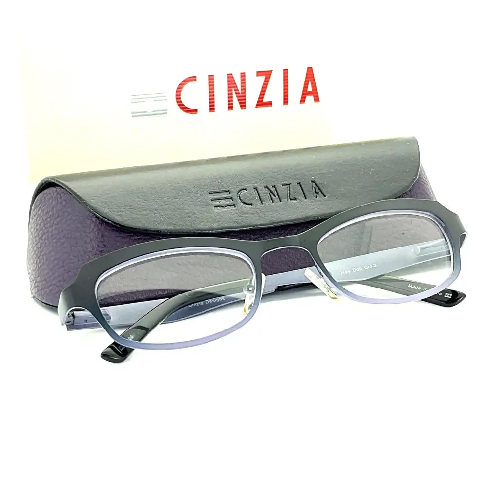 Oval Reading Glasses with Case