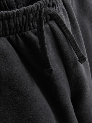7-15yrs | Cotton Rich Barrel Leg Joggers detail 2