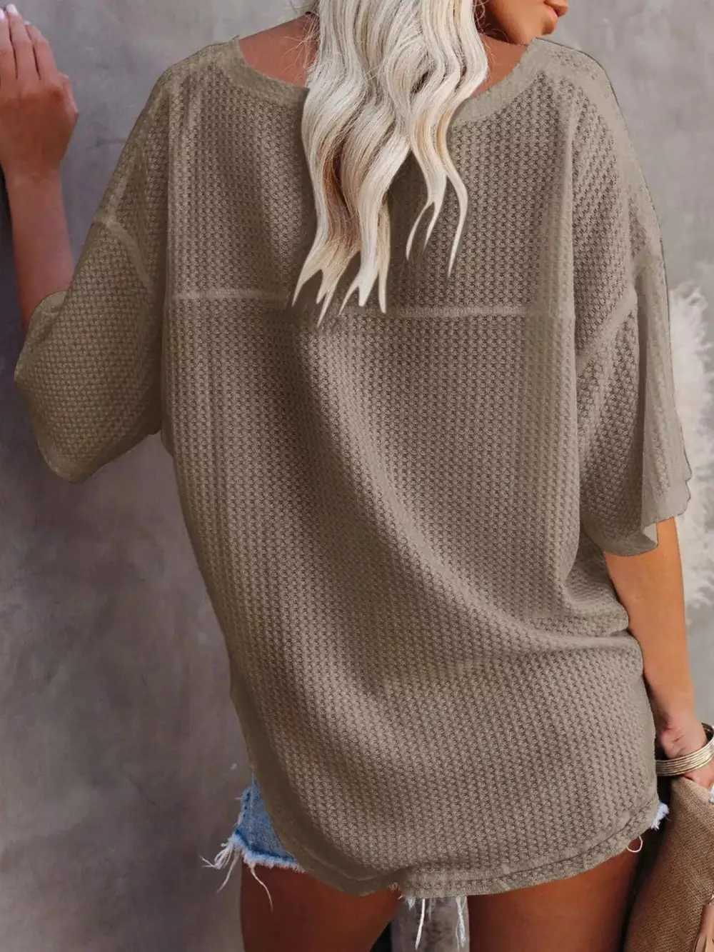 Relaxed V-Neck Short-Sleeve Knit T-Shirt
