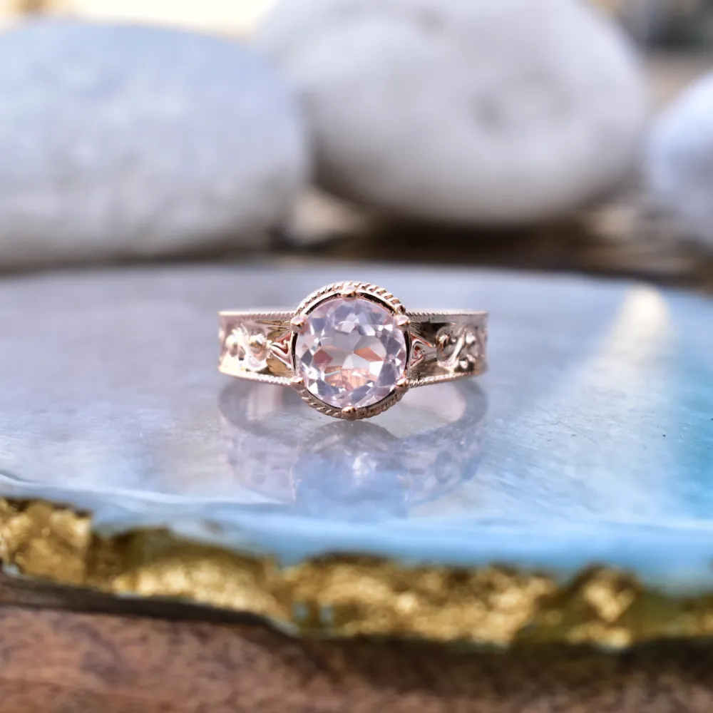 Elegant Quartz Ring