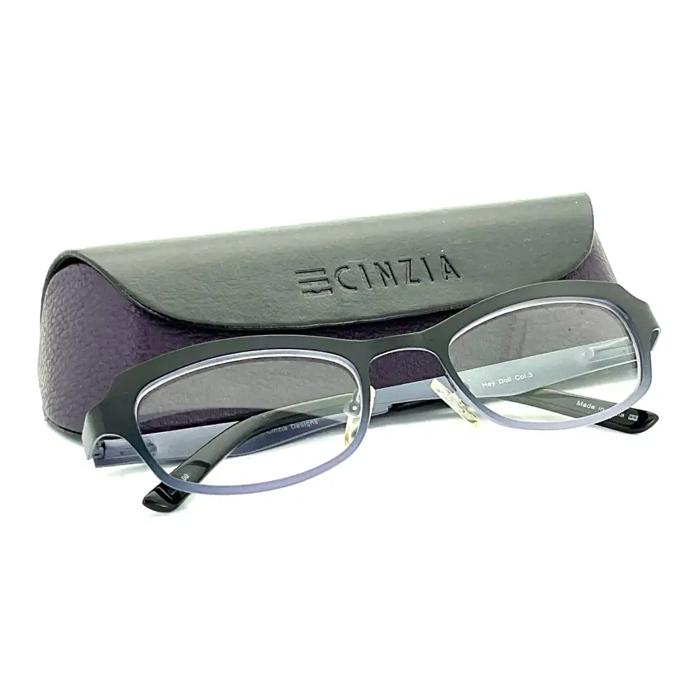 Oval Reading Glasses with Case