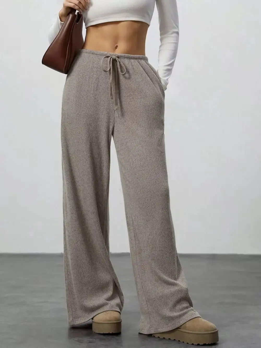 Relaxed Fit Drawstring Pocketed Everyday Pants