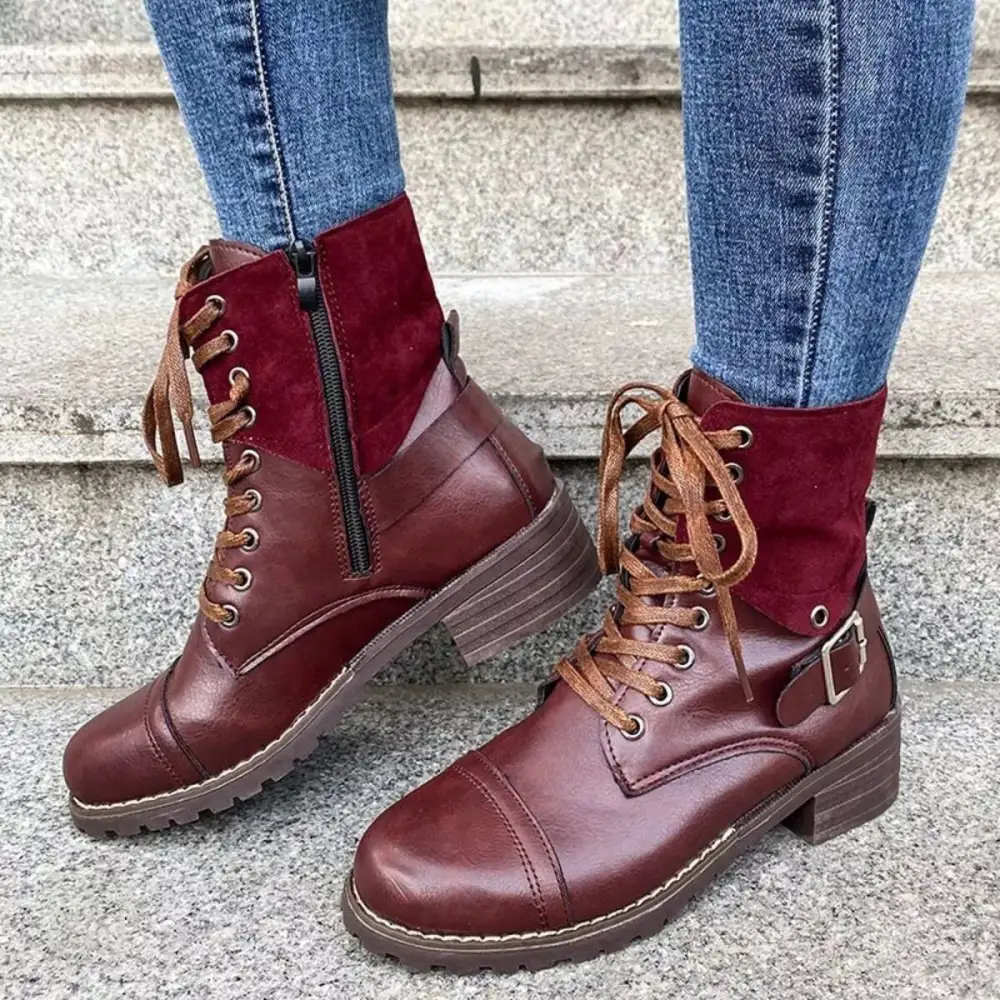 Relaxed Lace Up Block Heels Boots