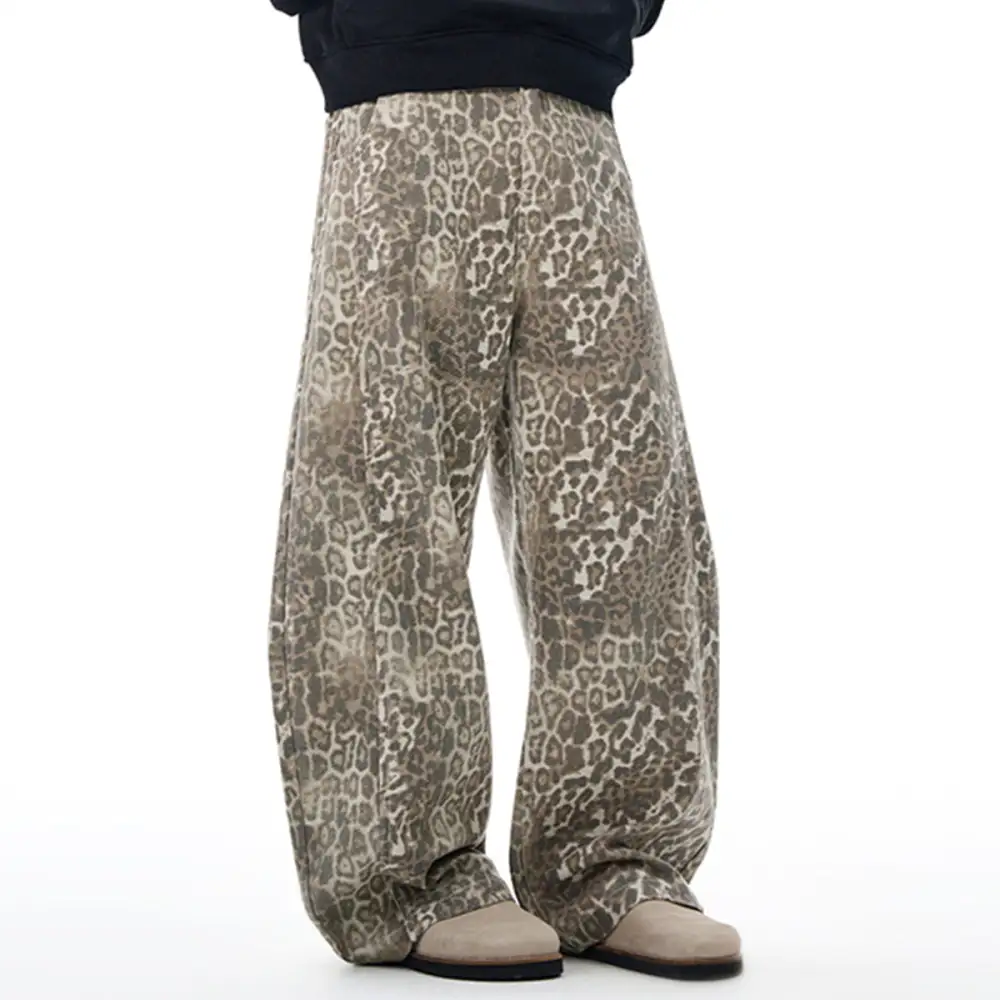 Streamlined Wide Leg High Waist Denim Jeans