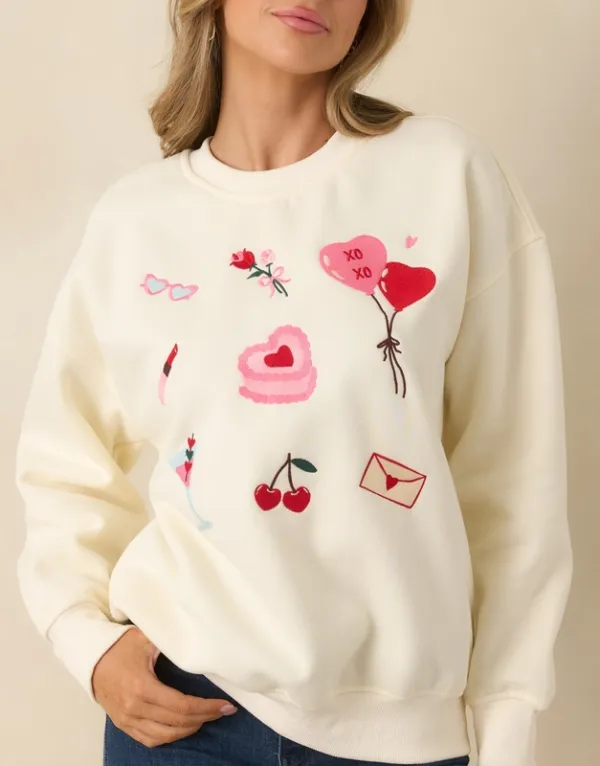 Ivory Heart Graphic Crewneck Sweatshirt