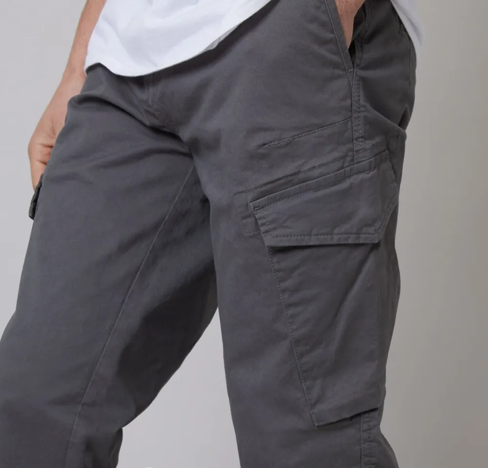 Men's Slate Gray Slim-Fit Cargo Style Pants
