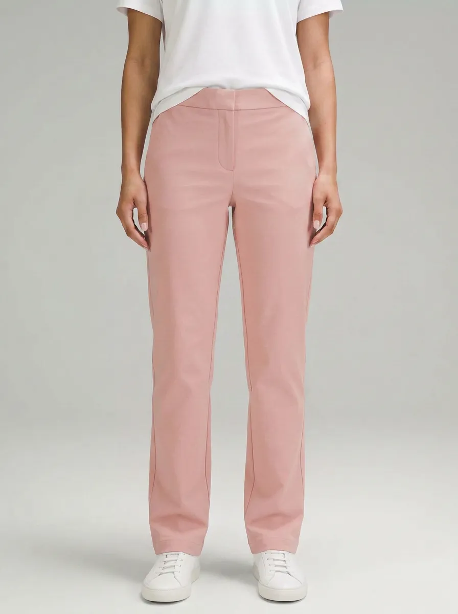 Women's Casual Minimalist Solid Black Mid-Rise Straight Leg Pants