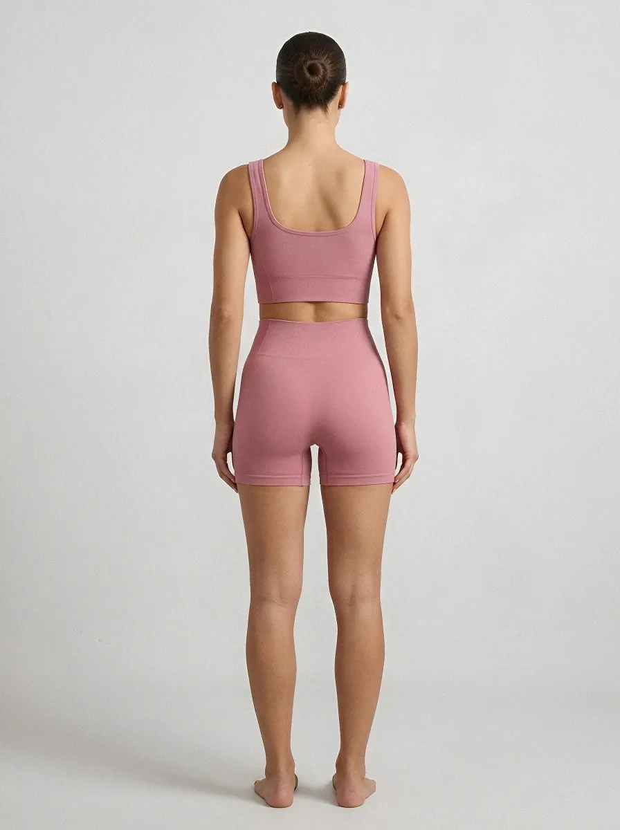 Easy-Wear Ribbed Texture Seamless Design Activewear Women's Tank Top And Sports Shorts Set