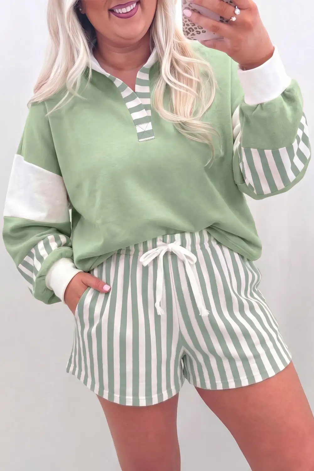 Women's Striped Patchwork V Neck Two Piece Shorts Set