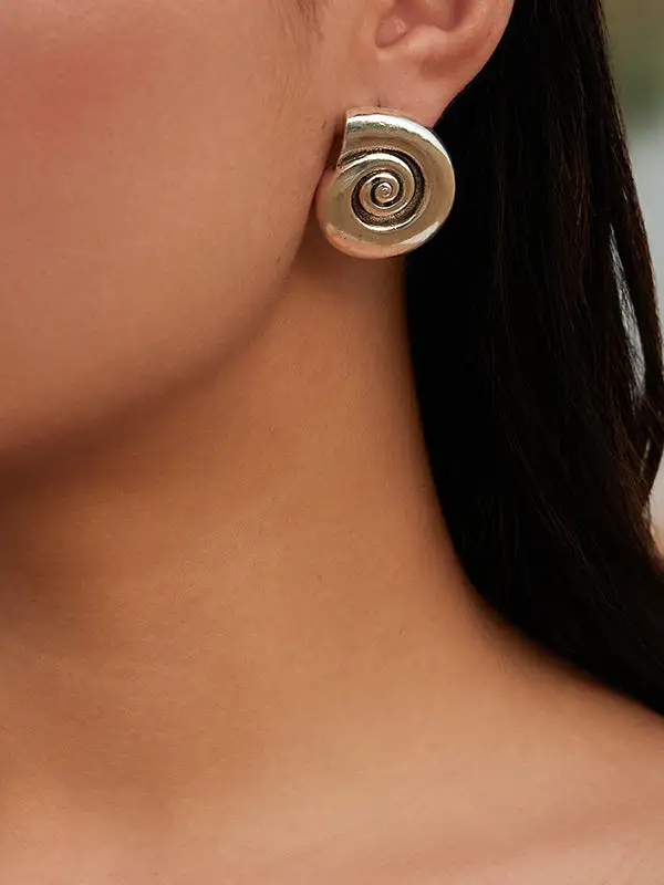 Balanced Nature-Inspired Accent Earrings