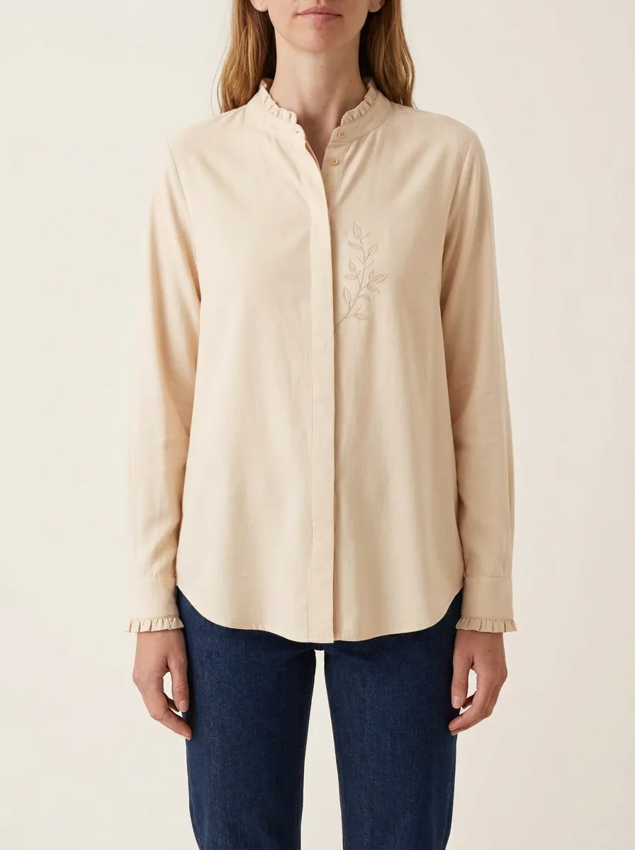 Women's Leaf-Embroidered Ruffle-Collar Shirttail Shirt