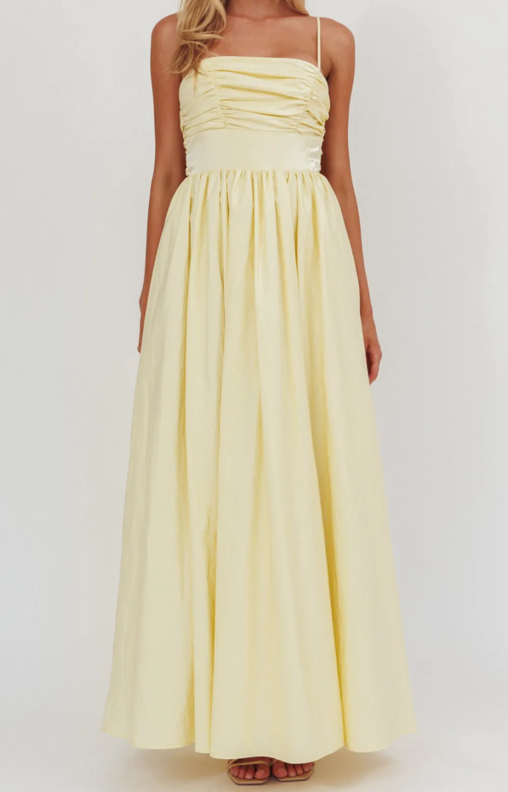 Elegant Sleeveless Maxi Dress