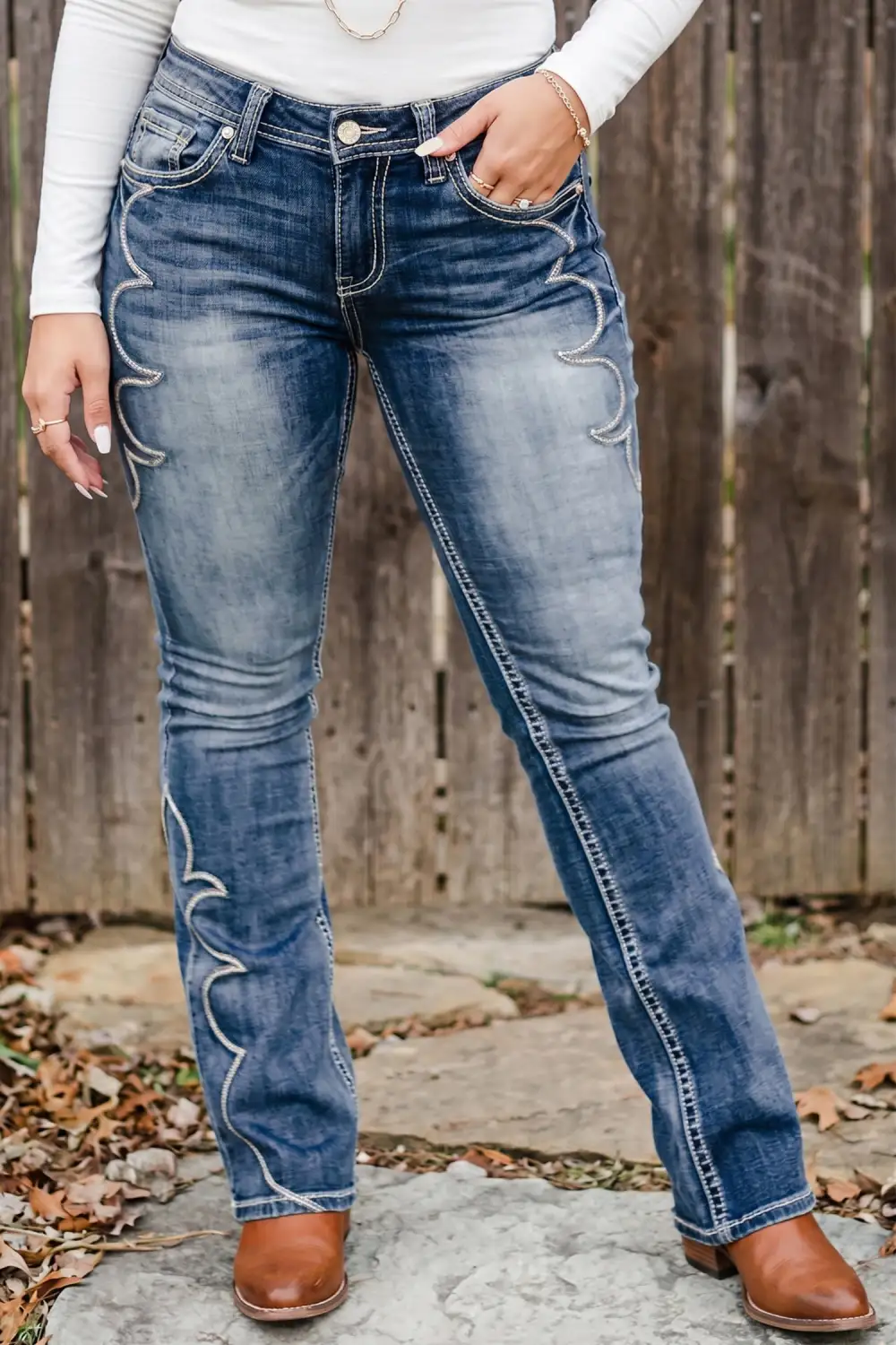 Women's Western Embroidered Flare Full Length Jeans