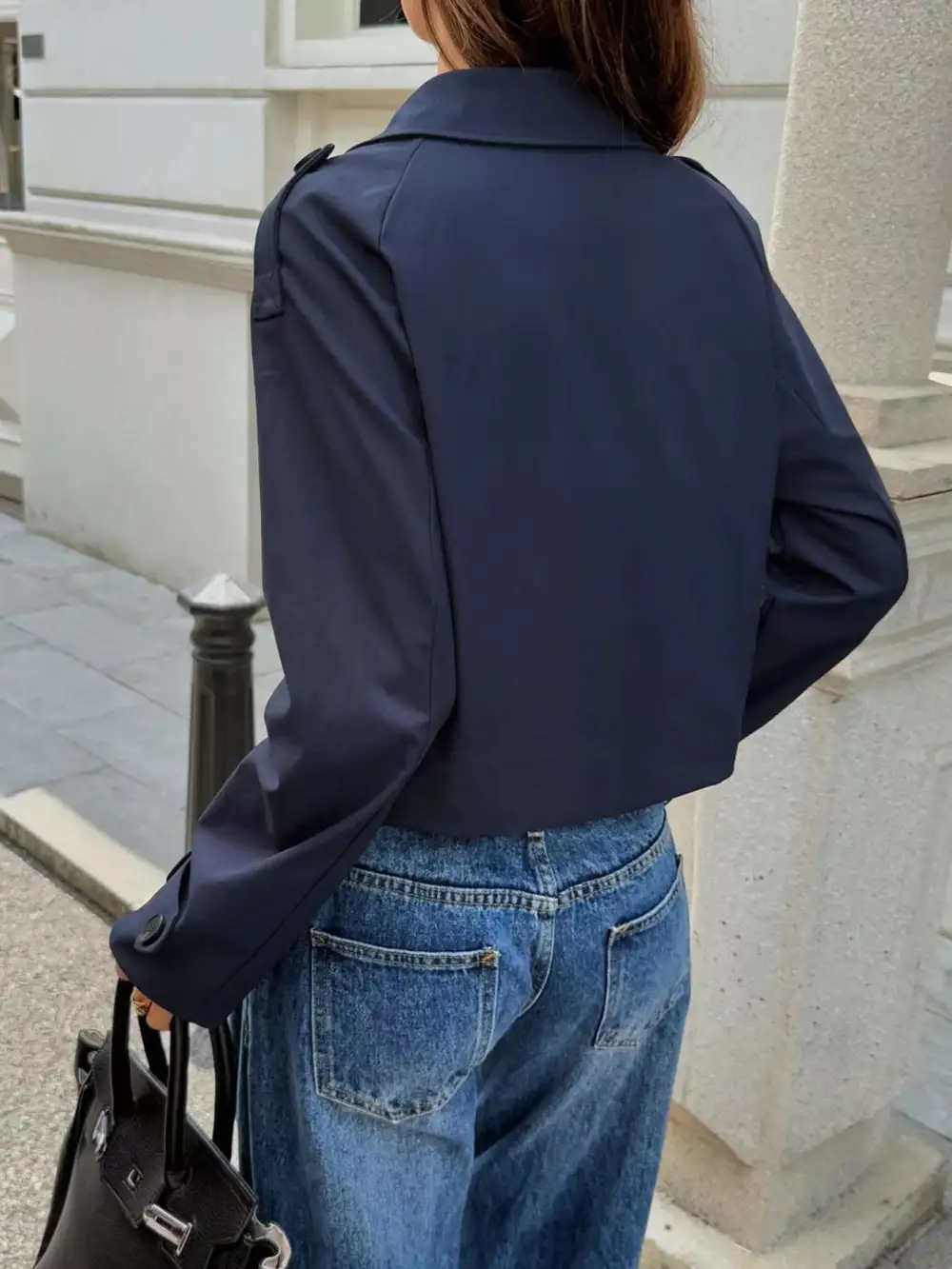 Cropped Double-breasted Raglan Sleeve Jacket