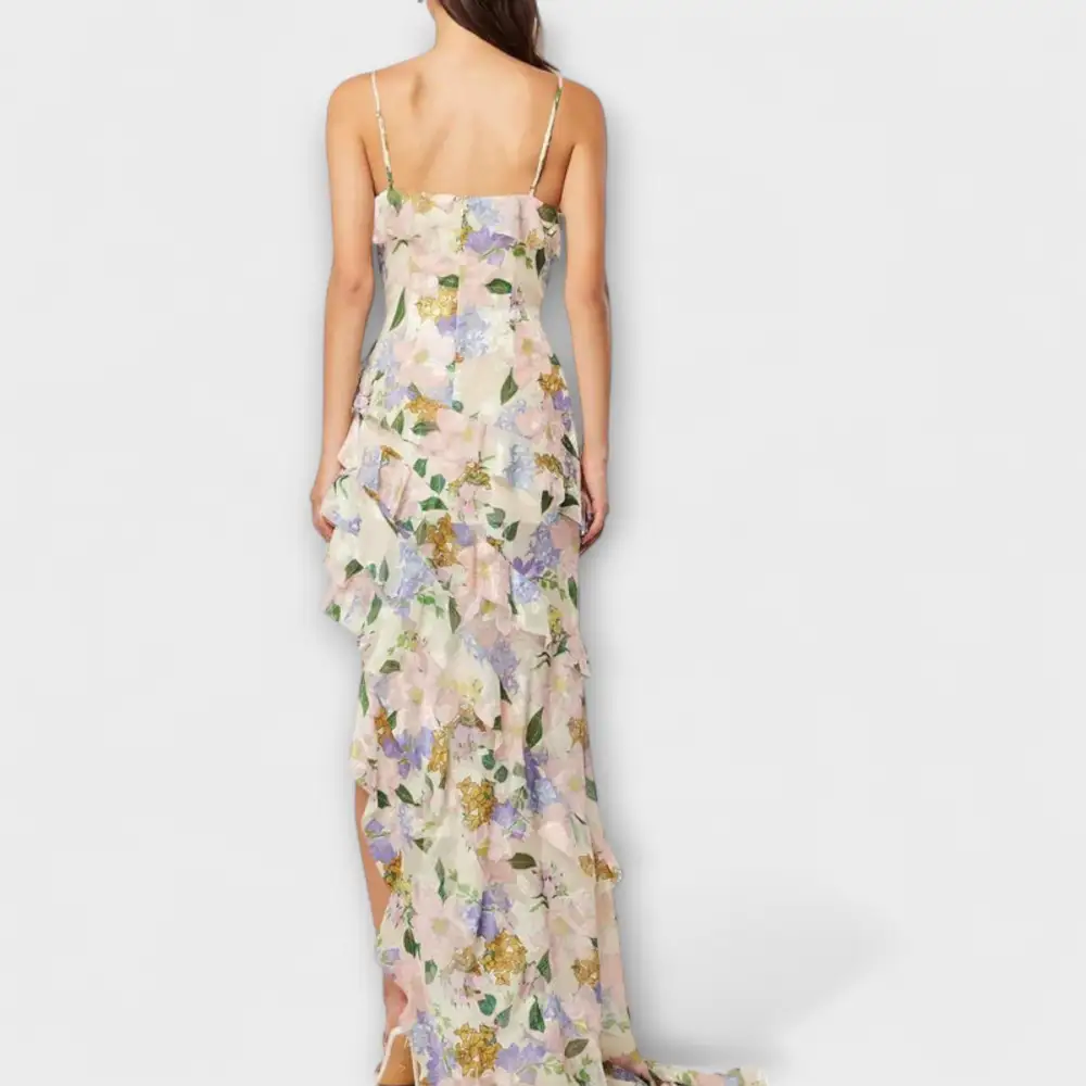 Indie Ruffled With Strap