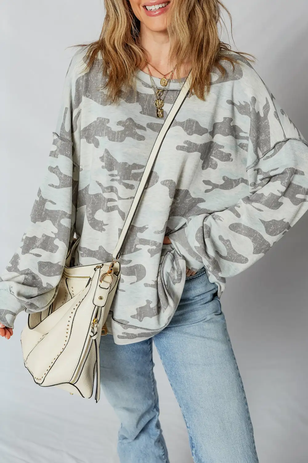 Easygoing Camo Print Patchwork Exposed Seam Sweatshirt