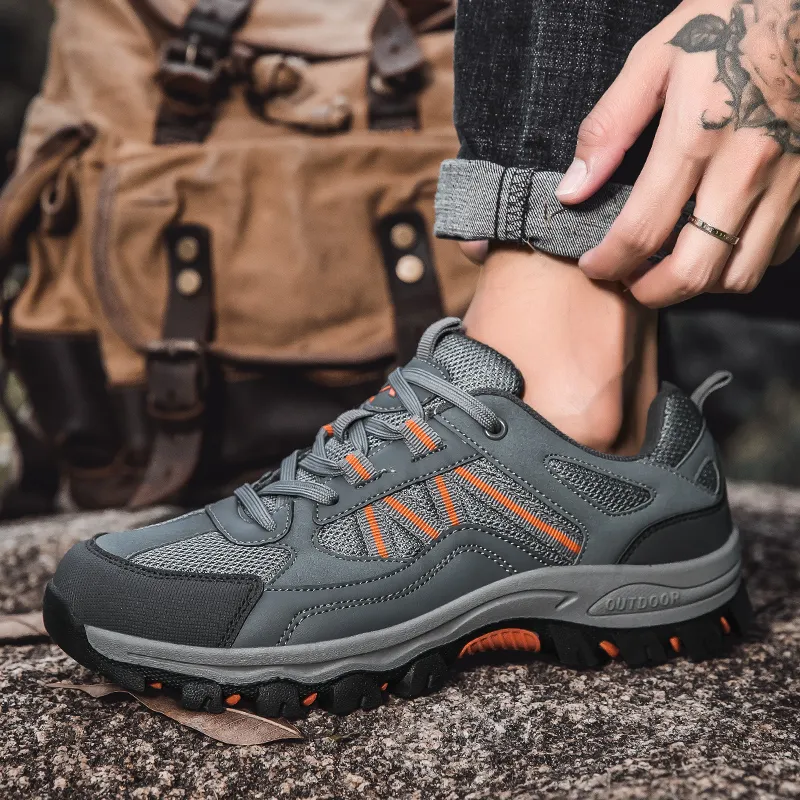 Men's Lightweight Wide Toe Trail Shoes