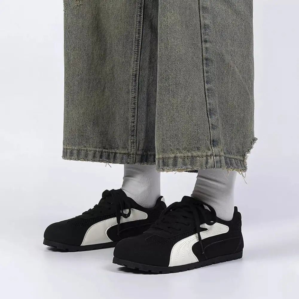 Contrast Lace-Up Casual Sneakers