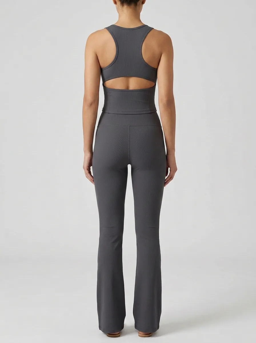 Training Studio-Look Women's Tank Top Flare Pants Active Set