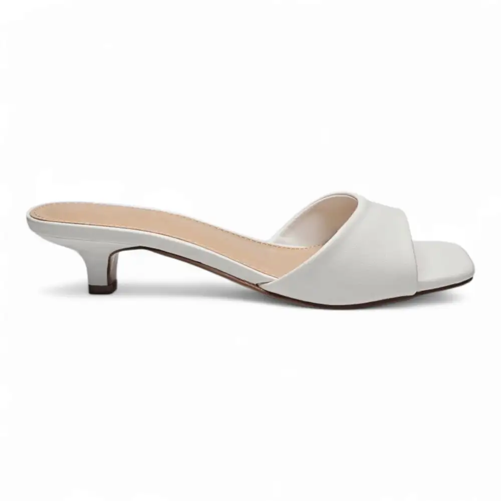 Brat Single Band Mini Kitten Heel