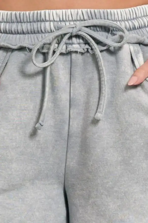 Weekend Drawstring Pocket Detail Shorts