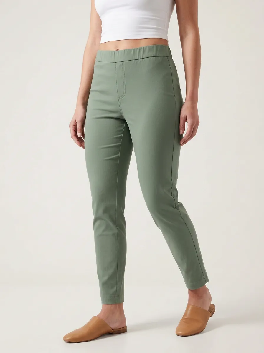Classic Women's Stretch Mid-Rise Pants