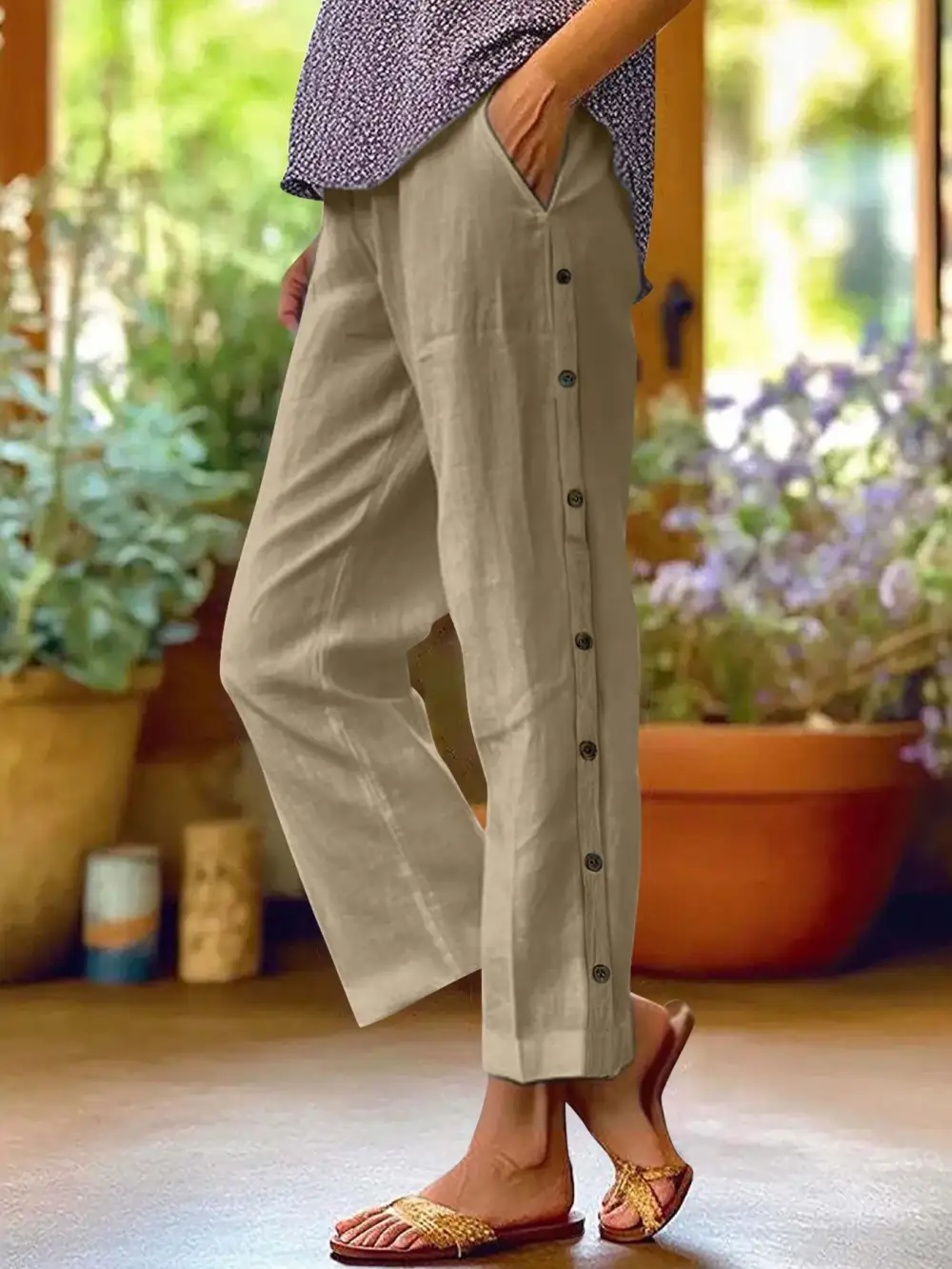 Wide Leg Button Detail Pocketed Pants