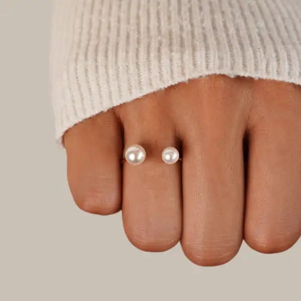 Modern Pearl Ring