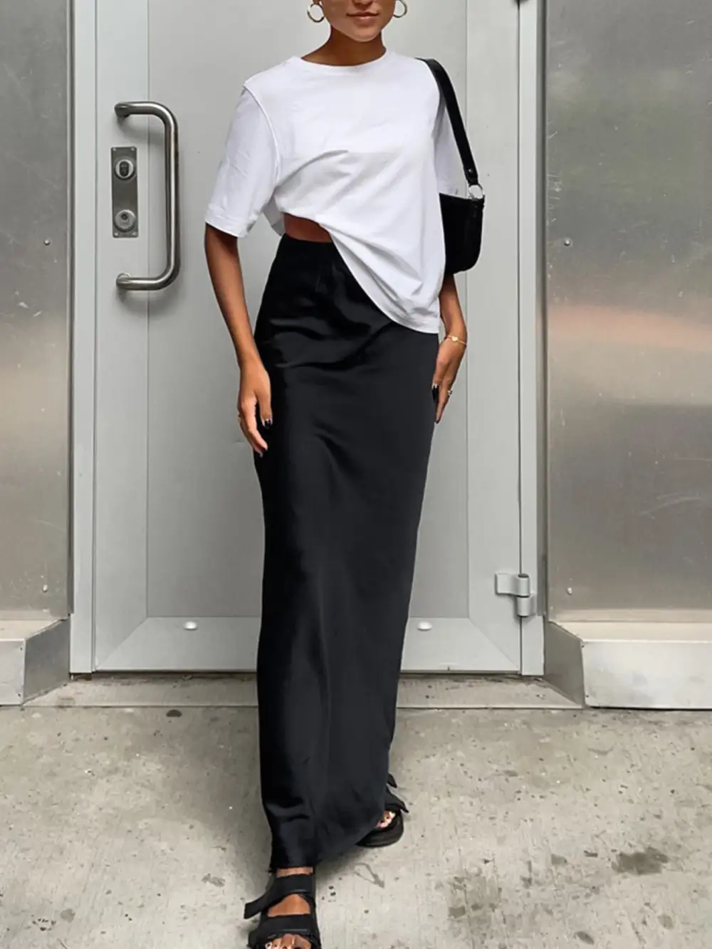 Flowing High Waist Maxi Skirt