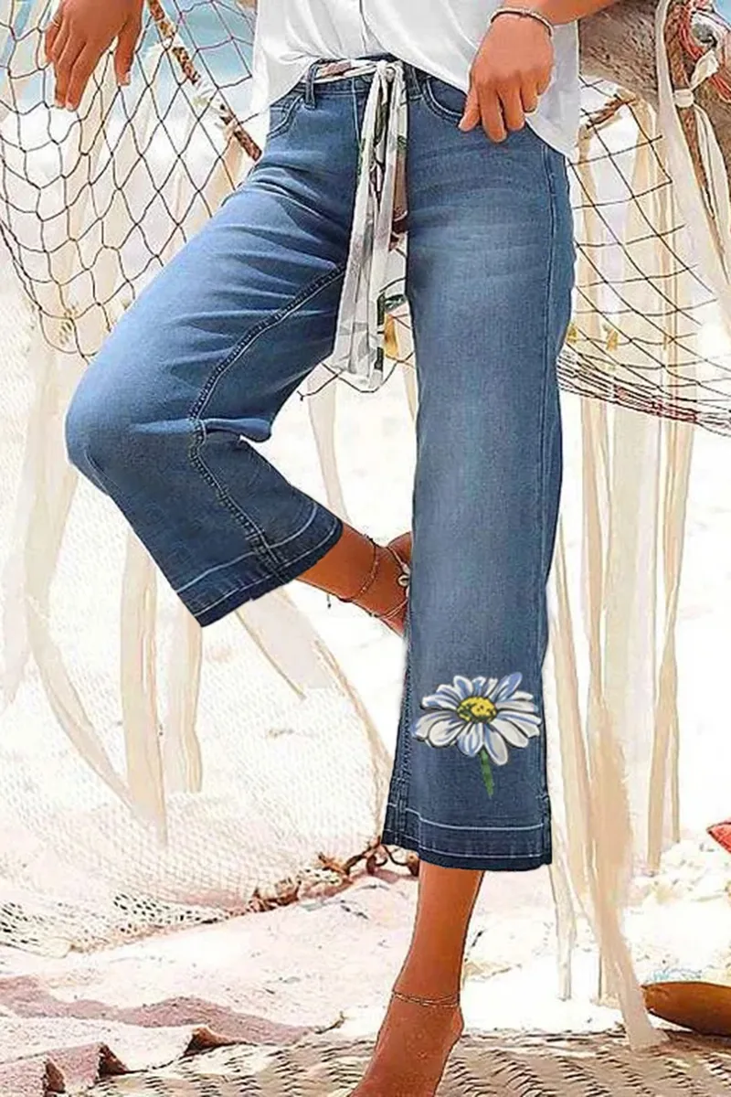 Floral Pattern Crop Flare Jeans Without Belt