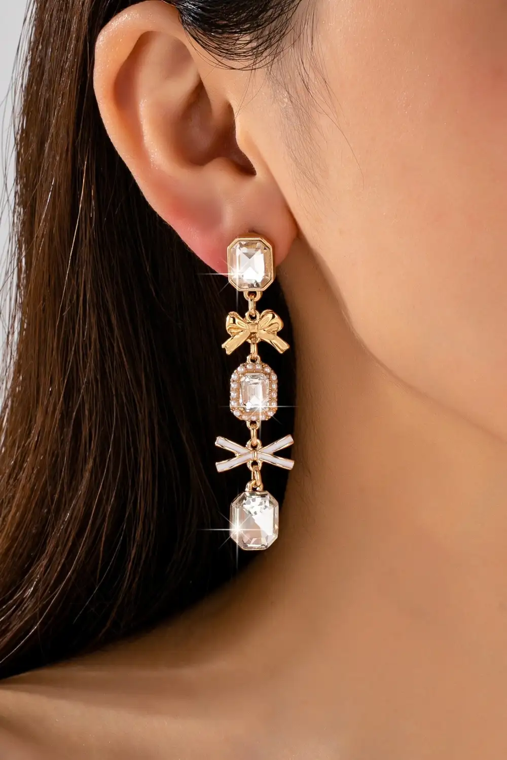 merald Cut Crystal Bow Drop