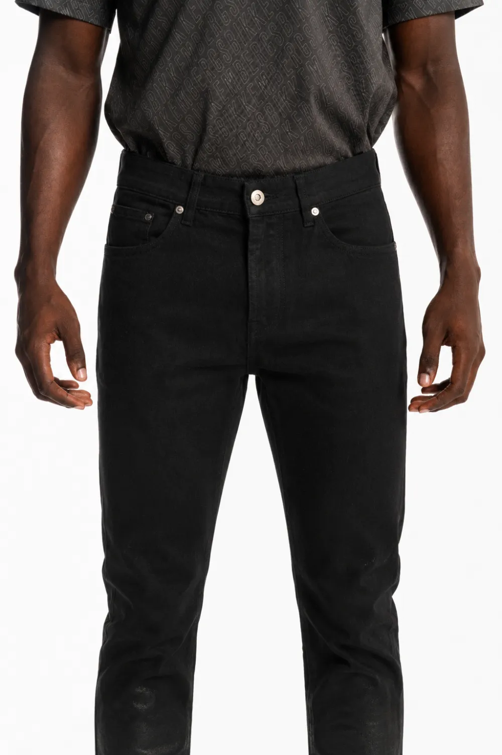 Tapered Classic Jeans