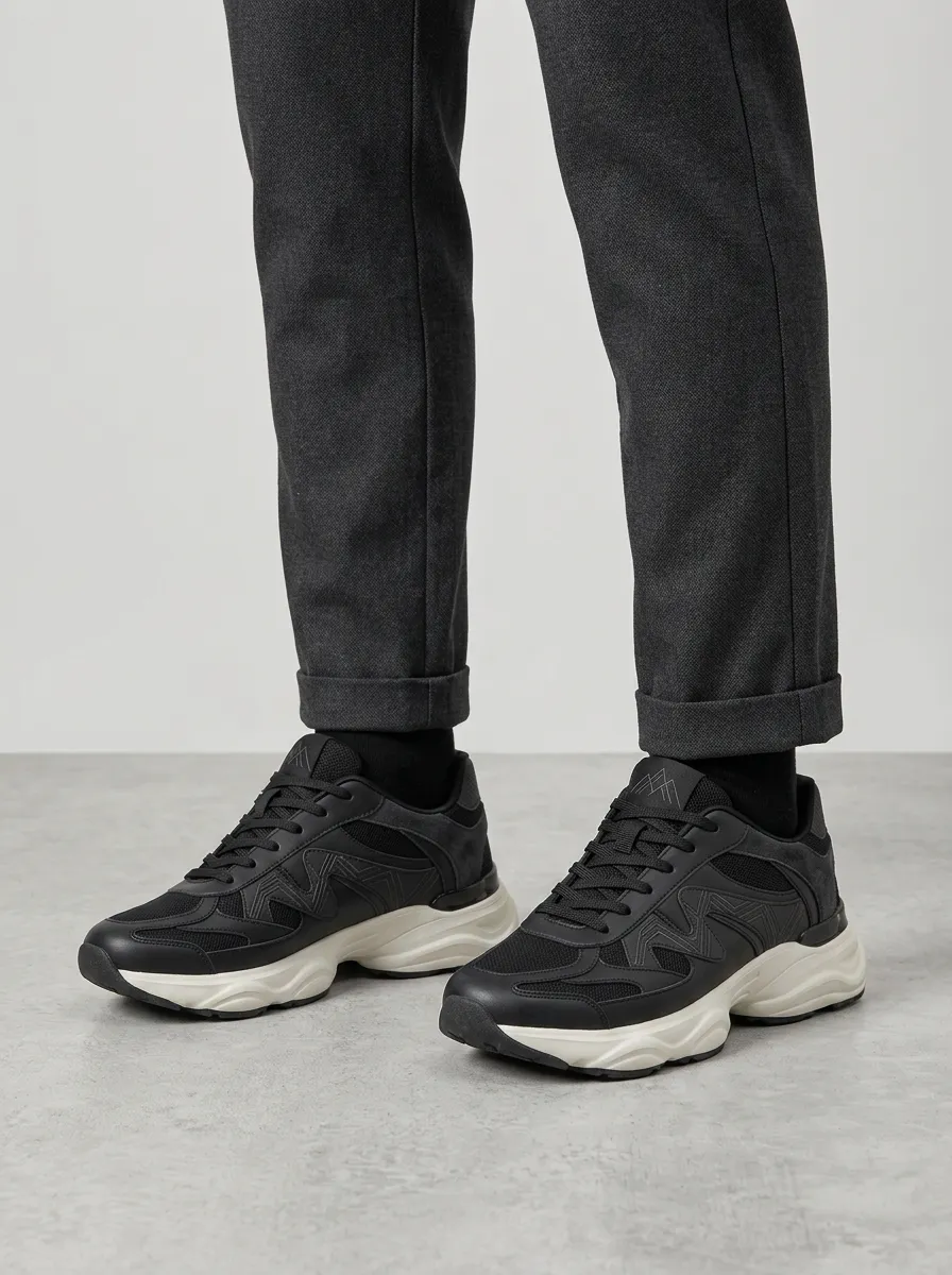 Men's Black Minimalist Geometric Athletic Sneakers
