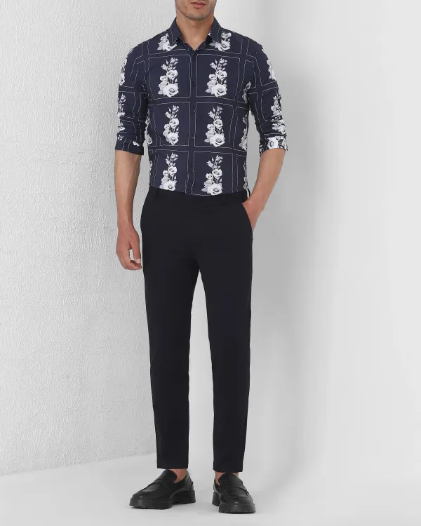 Classic Daily Slim-Fit Straight-Leg Navy Trousers