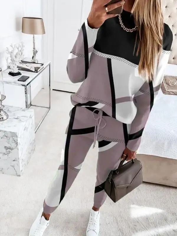 Casual Women's Hoodie and Sweatsuit