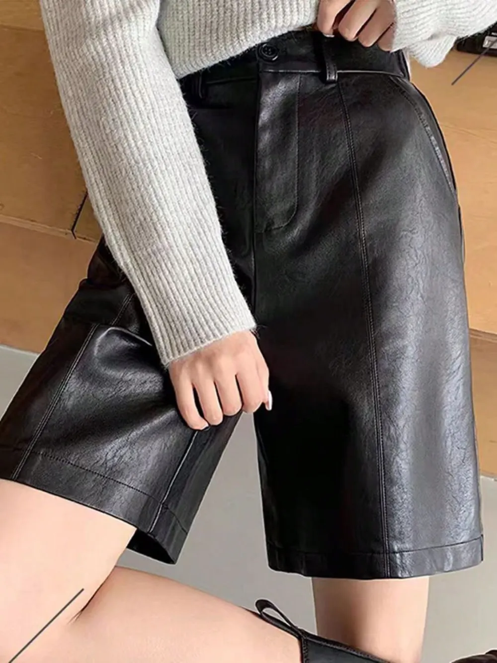 Pu Leather High Rise Shorts
