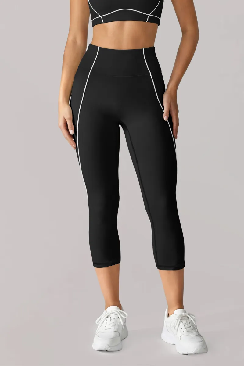 High-Waist Contrast-Seam Piped Sculpting Capri Leggings