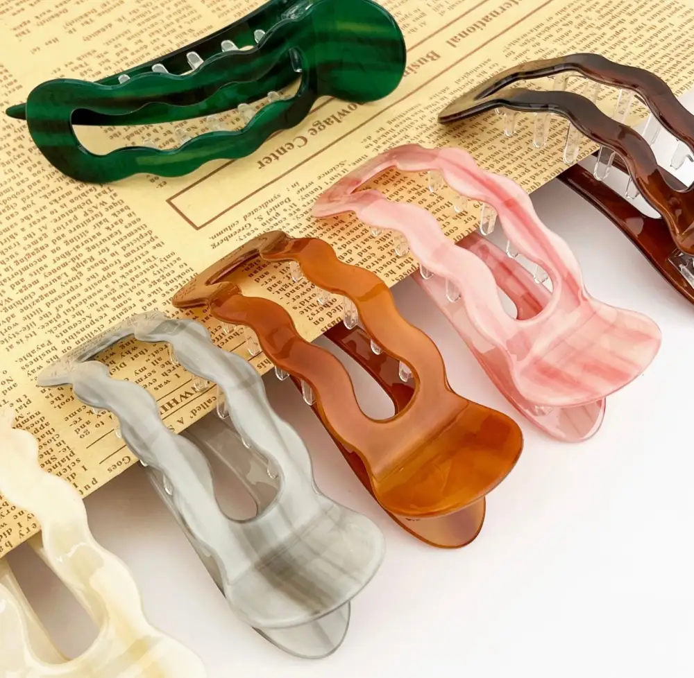 Wavy Minimalist Alligator Barrette, U Shaped Side Hair Clip
