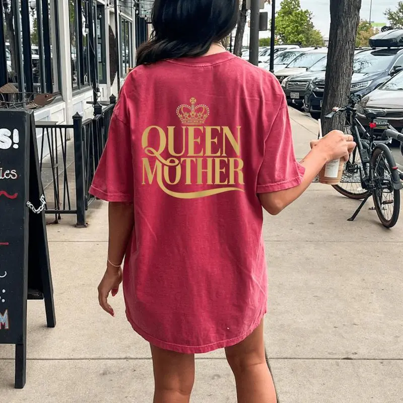 Elegant Queen Mother For Women Women's Oversized Comfort T-Shirt Back Print