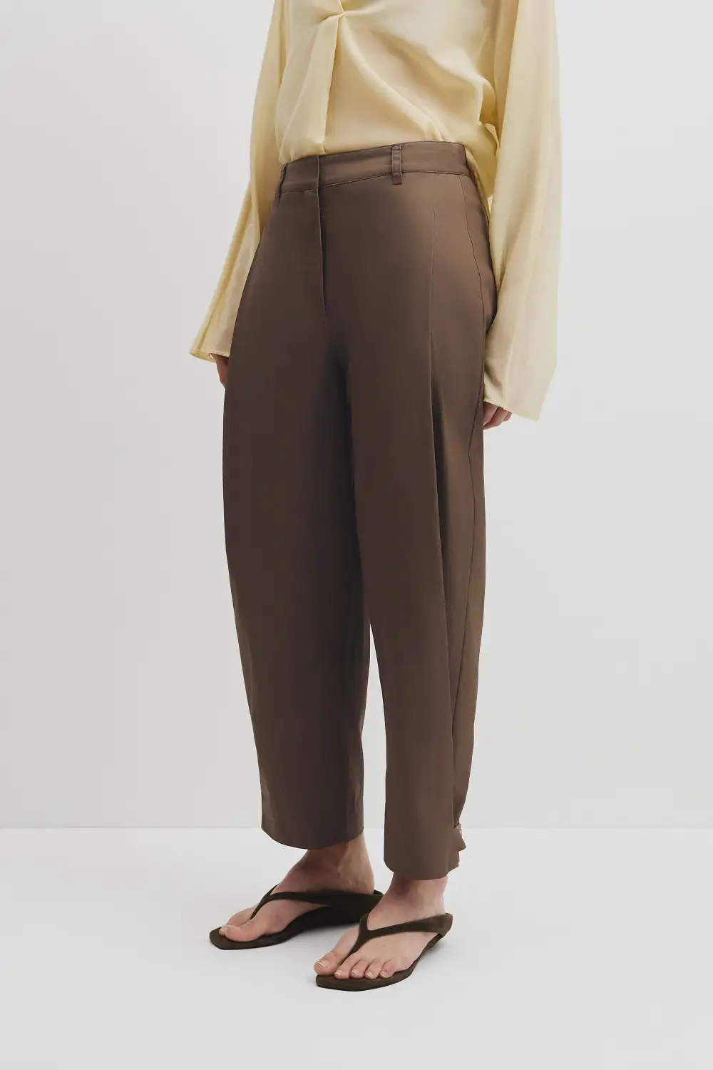 Women's Tapered Pants