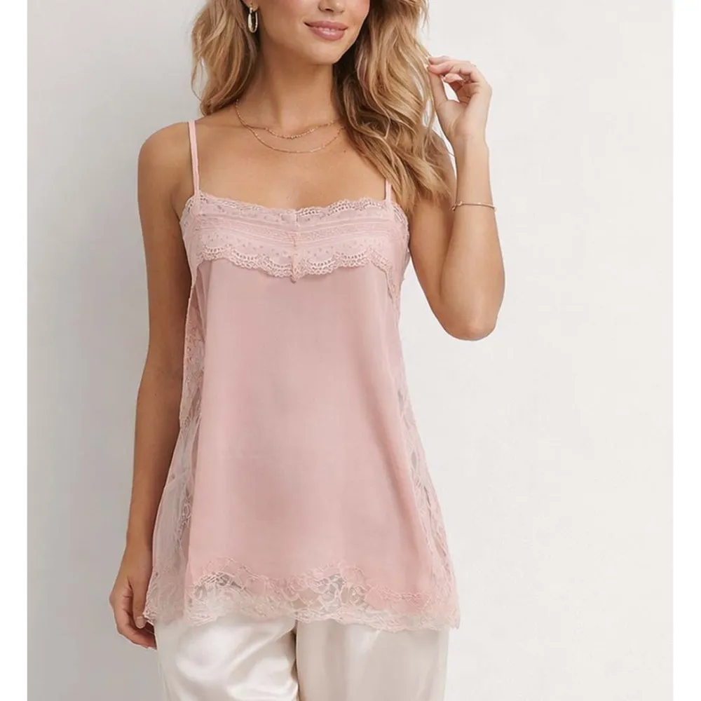 Chic Lace Trim V Neck Side Split Cami Top