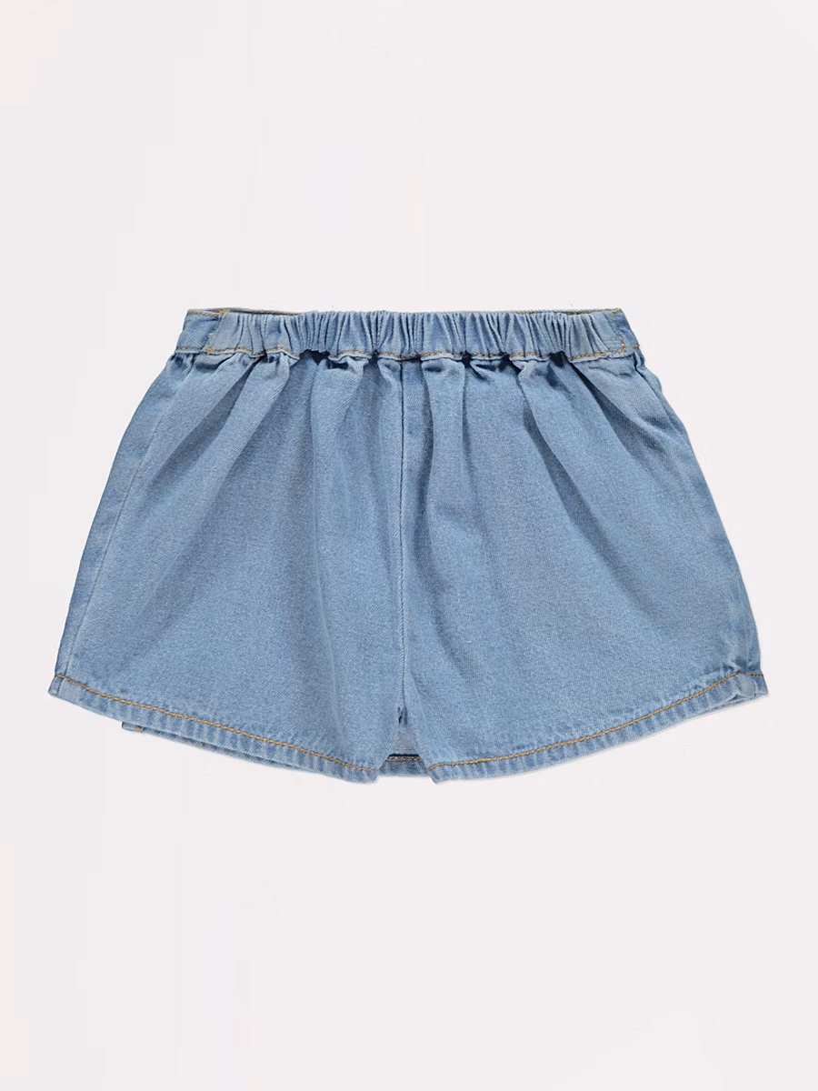 Shell Embroidery T-Shirt and Denim Skort Outfit detail 1