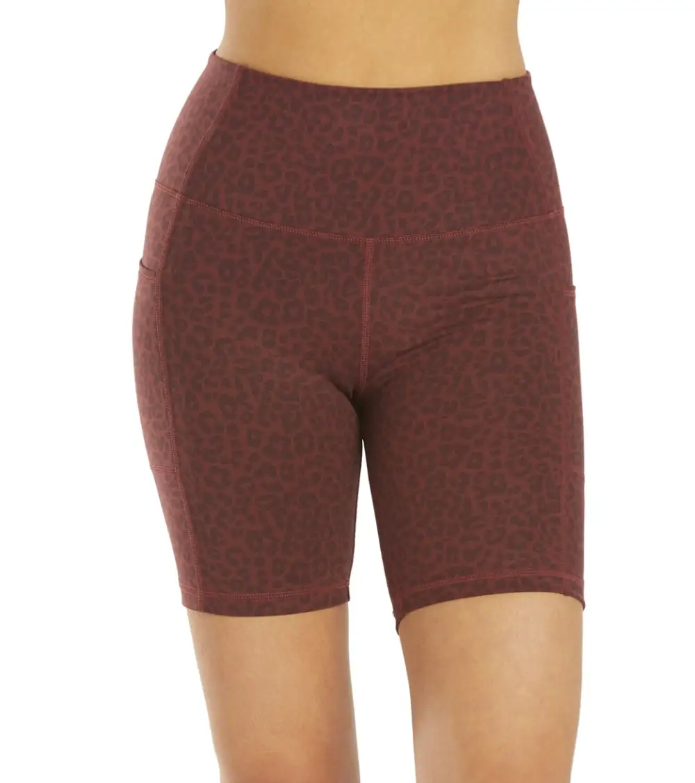 Dual Pocket Print Yoga Shorts