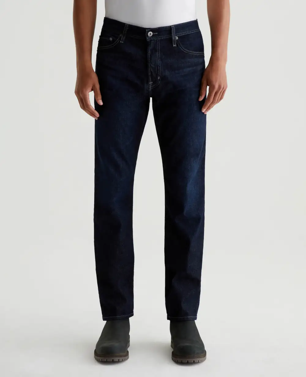Men's Relaxed Tapered Whiskered Jeans