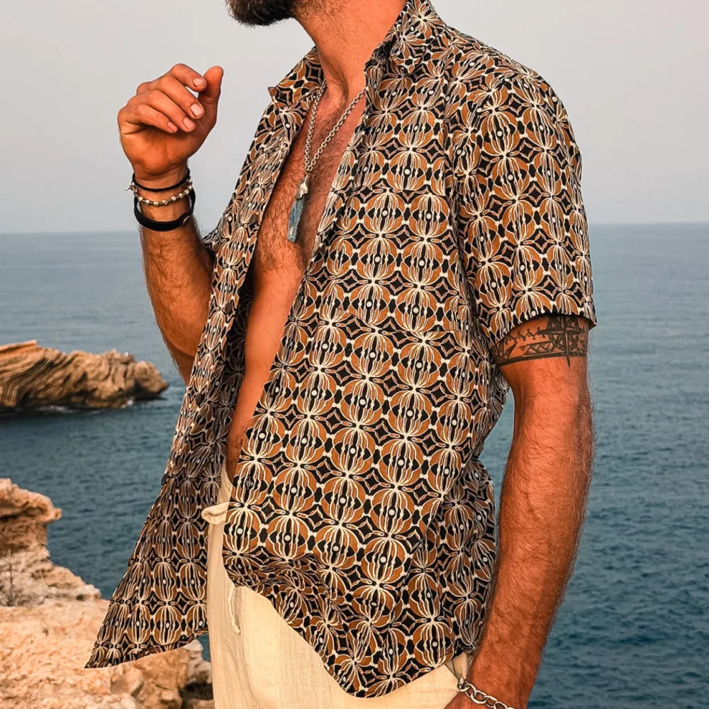 Tribal Print Men's Short Sleeve Shirt