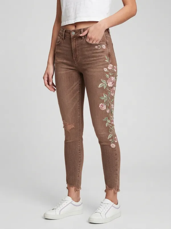 Women's Floral Pink Rose Embroidered Graphic Slim Jeans