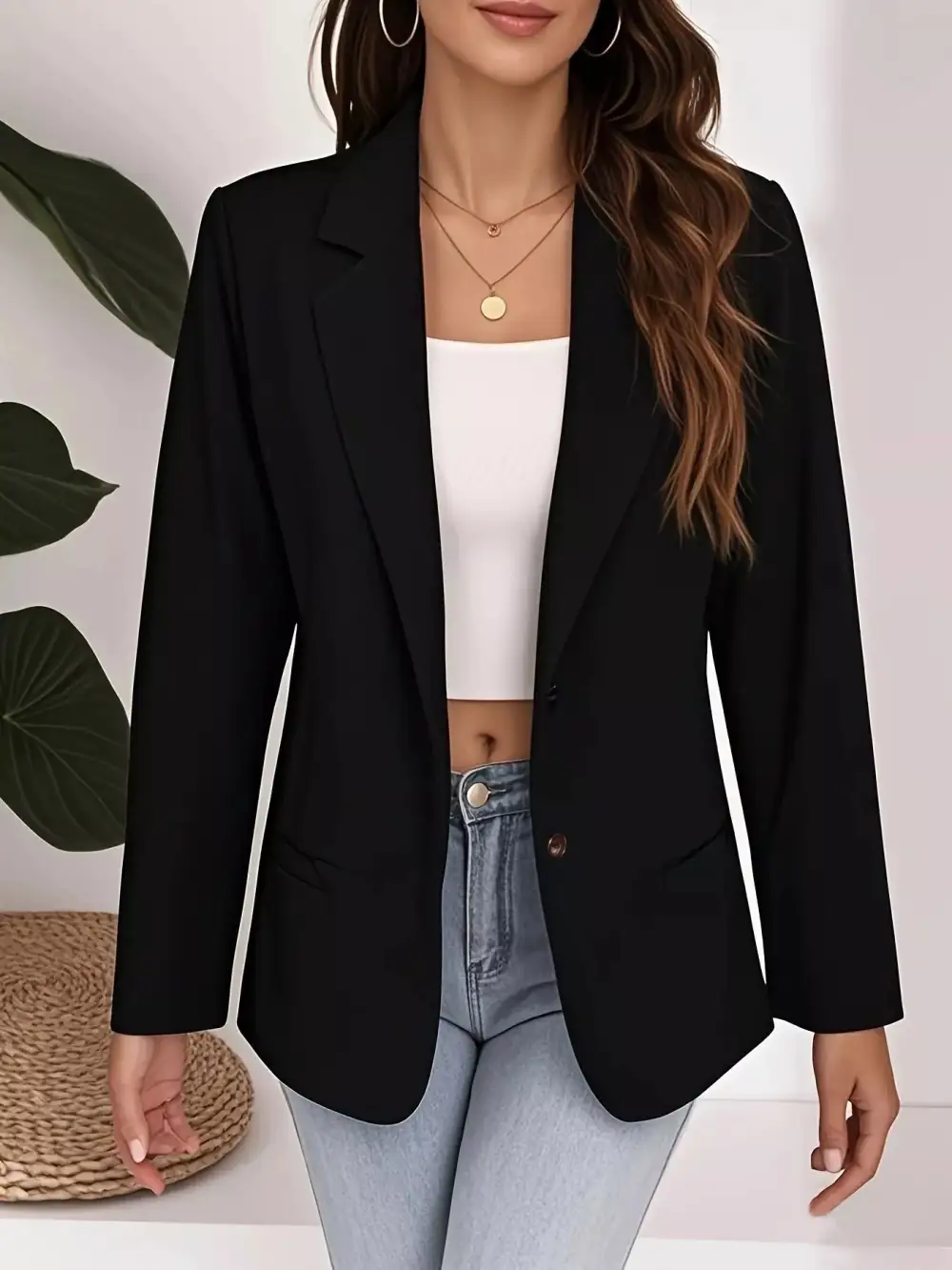Pocketed Lapel Collar Single Button Blazer