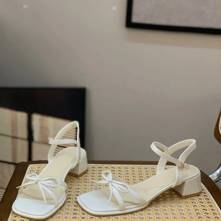 Bow Detail Sandals