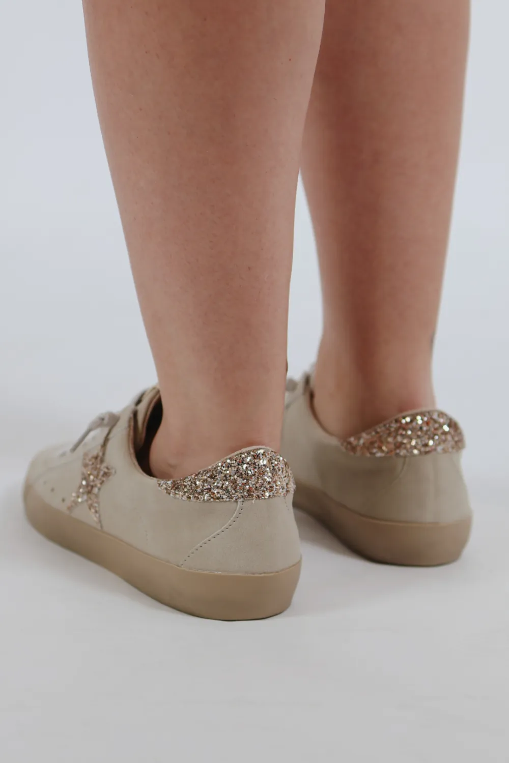 Vintage Inspired Suede Casual Sneakers